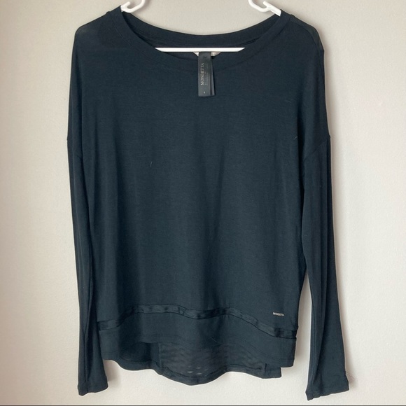 Mondetta Tops - Mondetta Athletic Top